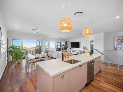9 Shores Crescent, Diamond Beach