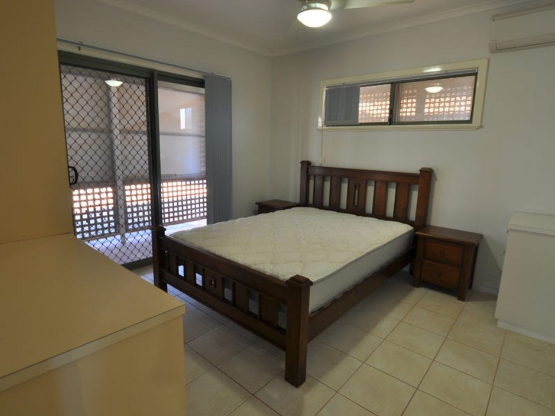 4 / 18 Yanderra Crescent, South Hedland