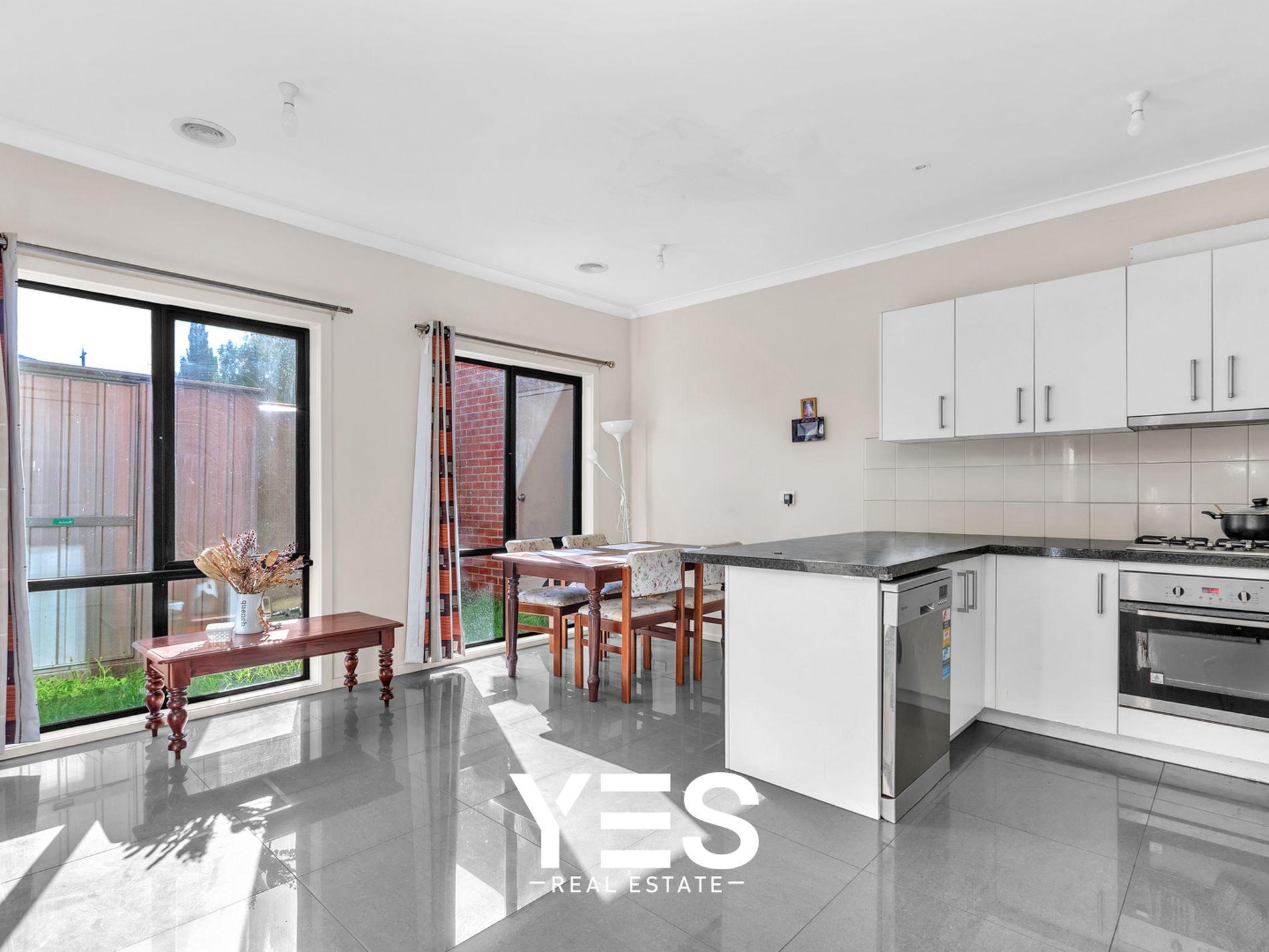 2 / 1 Rex Court, Noble Park