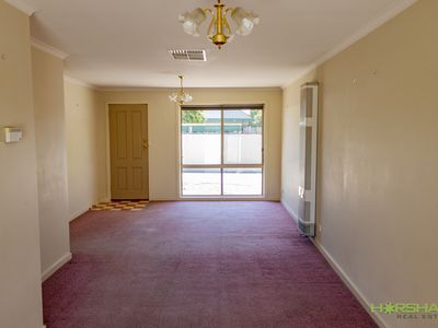 6 / 11 McPherson Street, Horsham