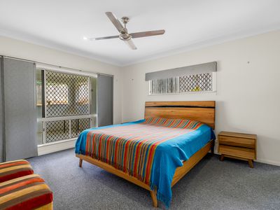 25 Rainbow Street, Kanimbla