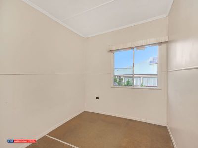 32 Gledson Street, North Booval