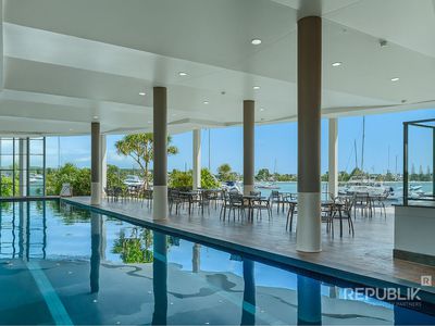 2205 / 2 Ephraim Island, Paradise Point