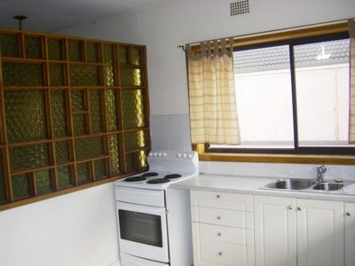 2 / 26B Mary Street, Shellharbour