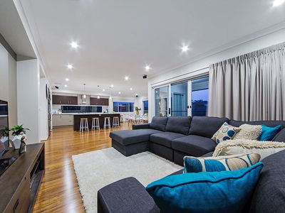 17 Nichols St, Wakerley