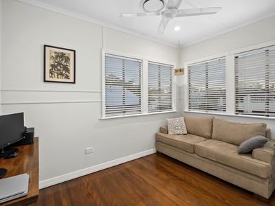 58 Eleventh Avenue, Kedron