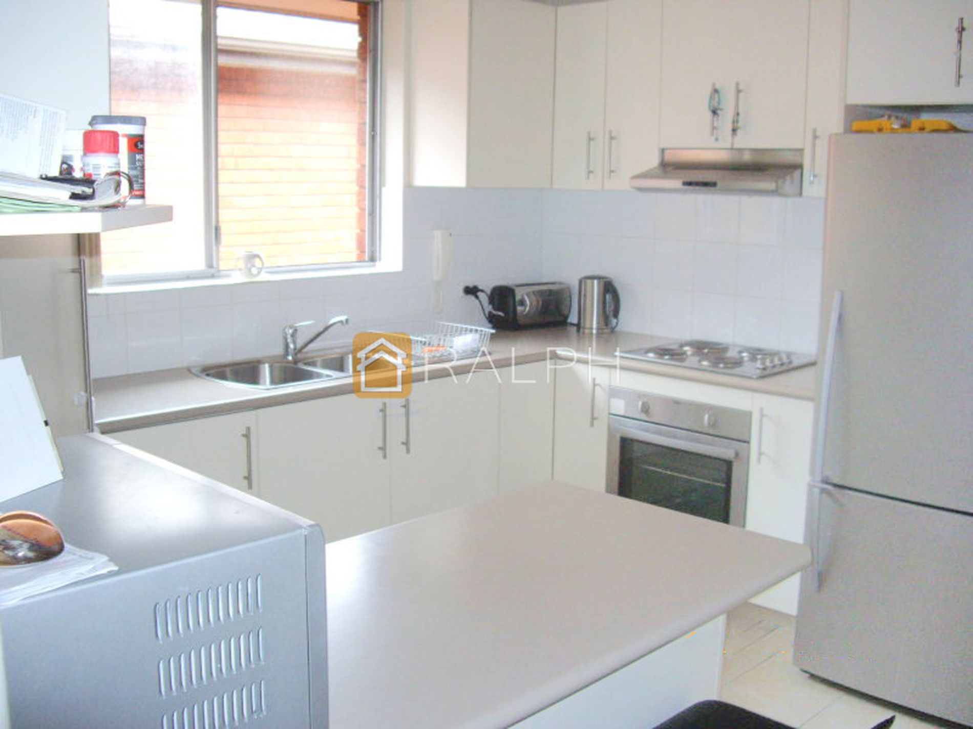 11 / 90 Ninth , Campsie