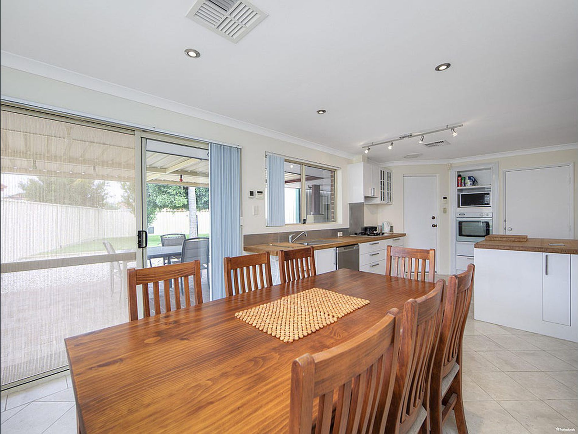 5 Joudah Court, High Wycombe