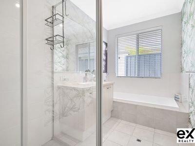 11 Manuka Street, Baldivis