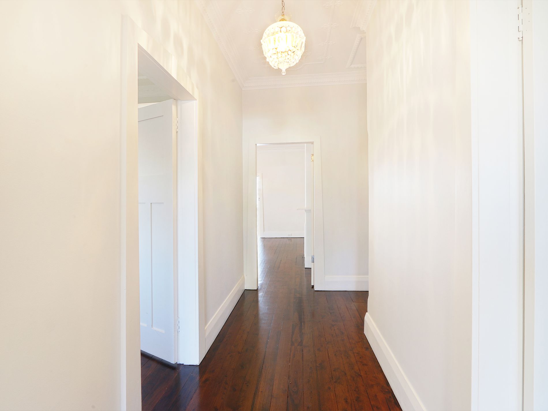 79 Minnamorra Avenue, Earlwood