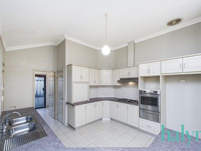 1B Canna Way, Ardross
