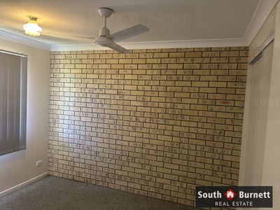 2 / 18 Savoy Court, Kingaroy