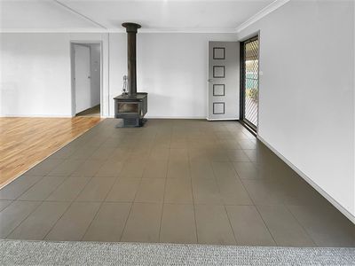 50 Johnson Street, Forbes