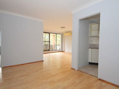 7 / 33 Sir Joseph Banks Street, Bankstown