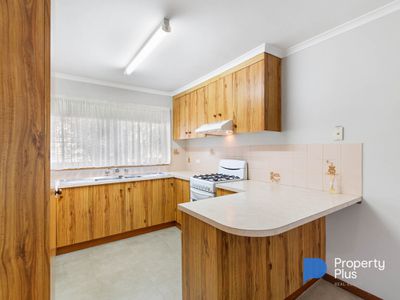 2 / 164 Neale Street, Flora Hill