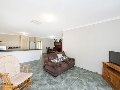 13 Hillview Rise, Cooloongup