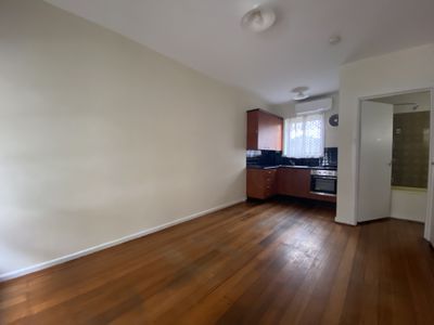 7 / 697 Barkly Street, West Footscray