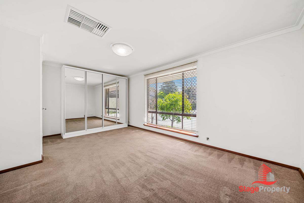 24A Castlereagh Close, Willetton