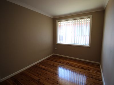 1 / 80 Barina Avenue, Lake Heights