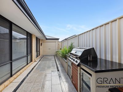 51 Jackadder Avenue, Hammond Park