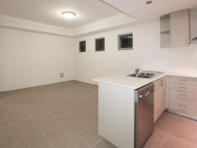 7 / 61 The Parkway, Ellenbrook