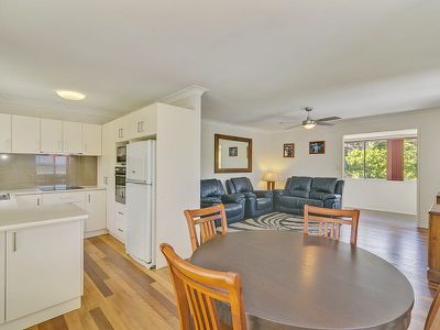 14 Karoonda Crescent, Rochedale South