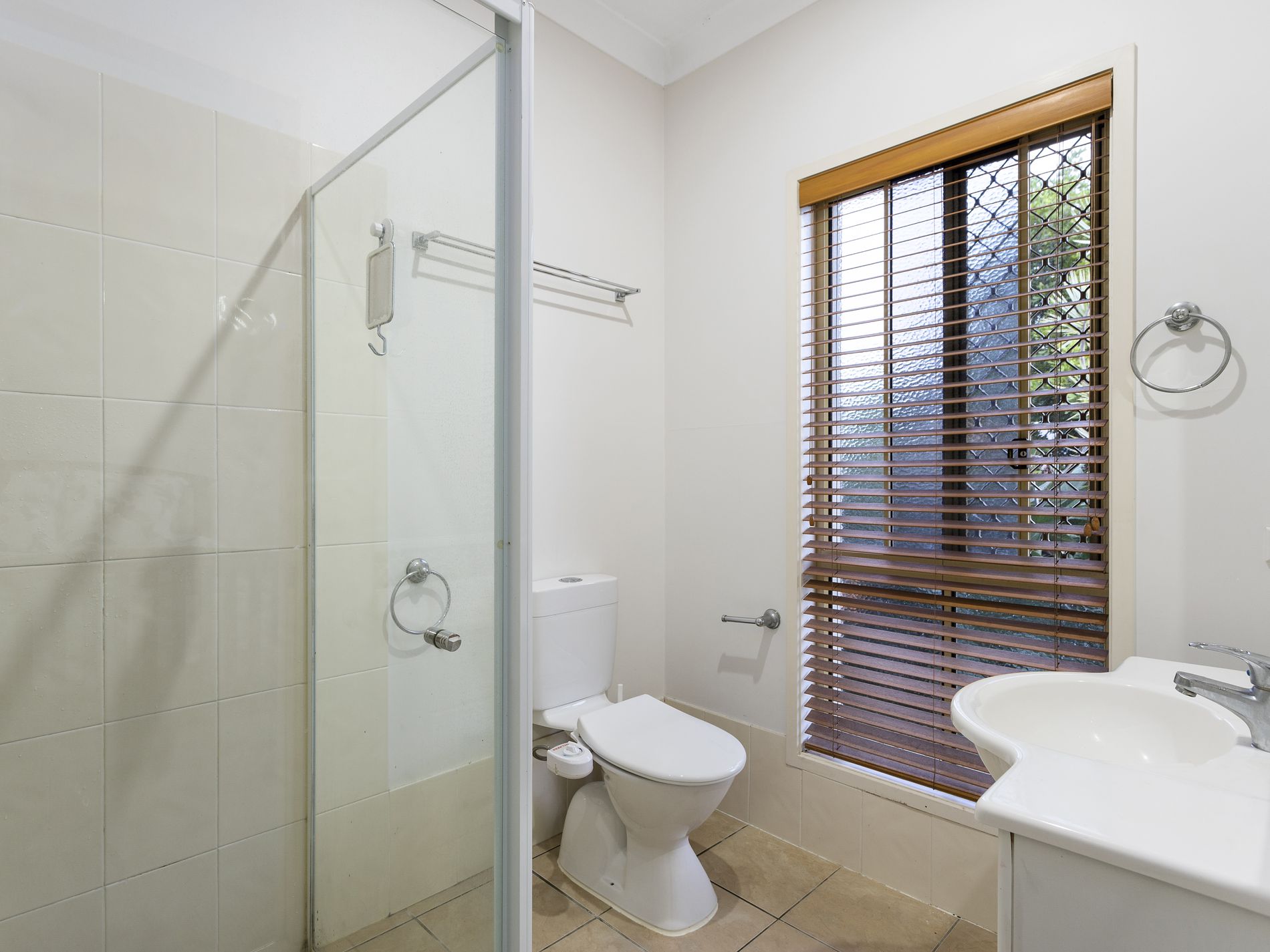 15 Waterclover Drive, Pimpama