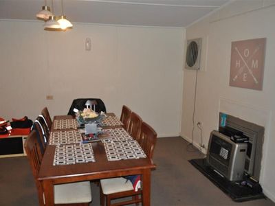 10 Reid St, Forbes