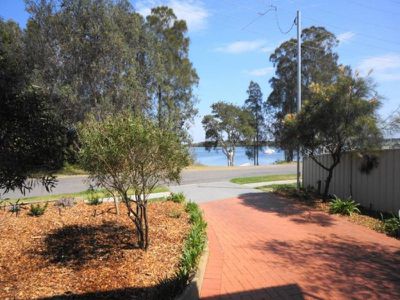 48 Moira Parade, Hawks Nest
