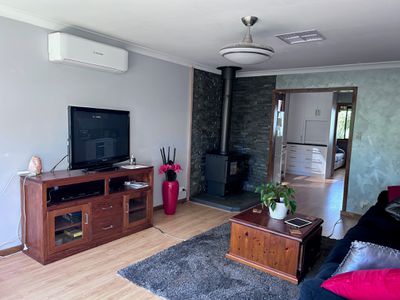 94 Lakeside Avenue, Mount Beauty