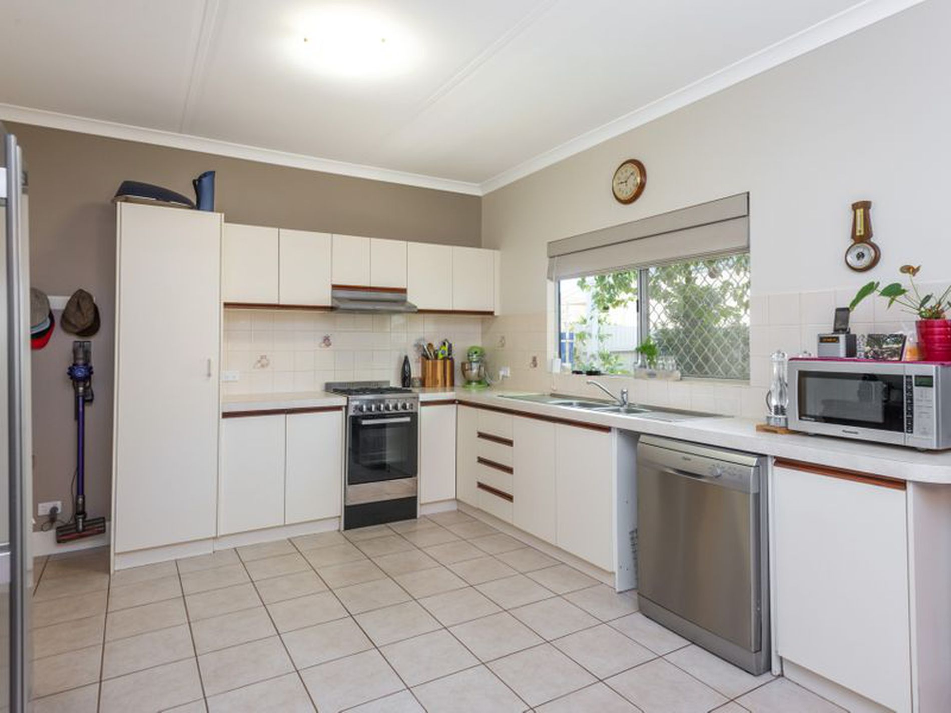 59 Federal Road, Boulder