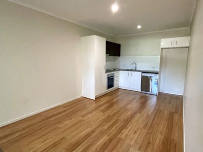 19 / 1 Collins Lane, Kin Kora