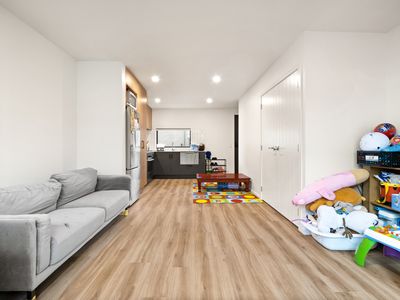 4 Dallas Lane, Caversham