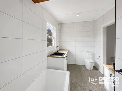 1 Crown Street, Dubbo