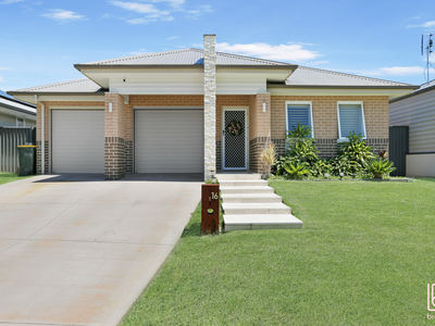 16 Loretto Way, Hamlyn Terrace