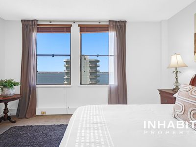 10W / 16 Kings Park Avenue, Crawley