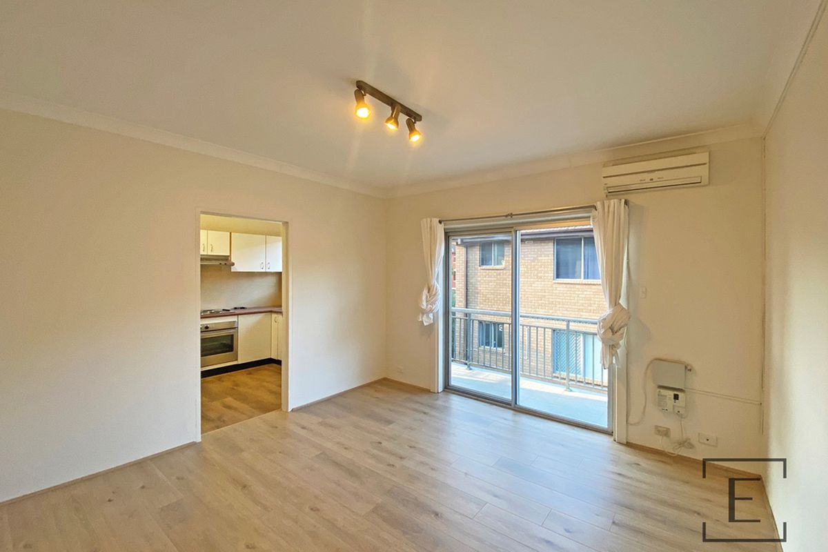 10 / 39 Henley Road, Homebush West