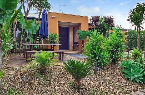 12 Kinloch Grove, Greenvale