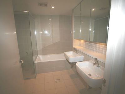 62 / 1 Timbrol Avenue, Rhodes