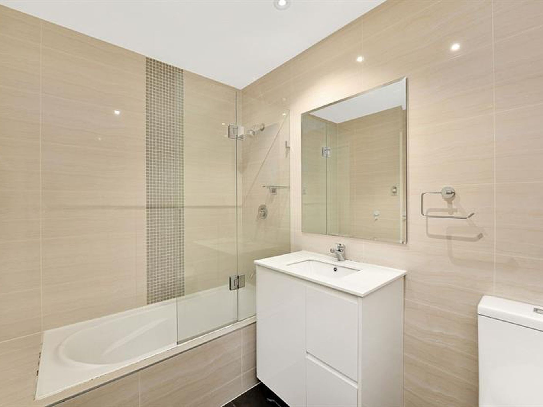 401 / 7 Henry Street, Turrella