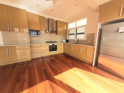 13 Lachlan Avenue, Sylvania Waters