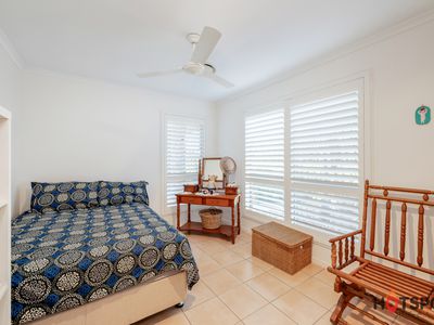 6 Tide Court, Burnett Heads
