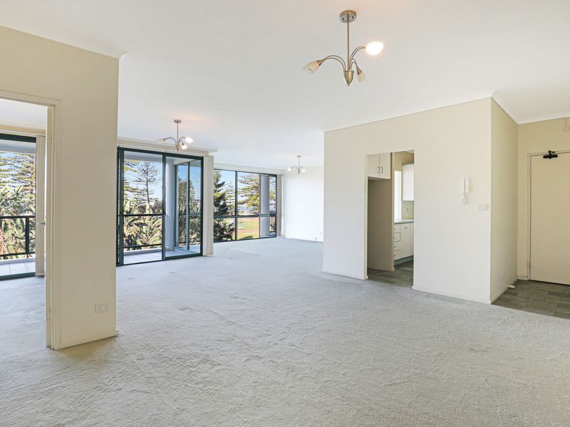6 / 1A Market Street, Wollongong