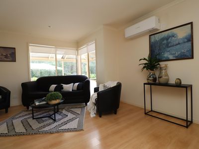 8 Fairy Dell Court, Heathcote