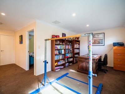 27 Clifton Street, Scarborough