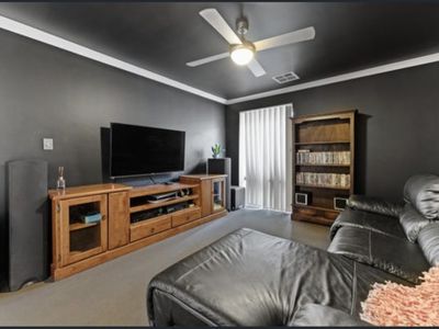 10 Greenock Rd, Baldivis