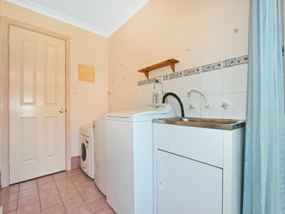 21B Trevaskis Street, Kalgoorlie