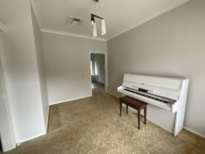 119 Ferry Street, Forbes