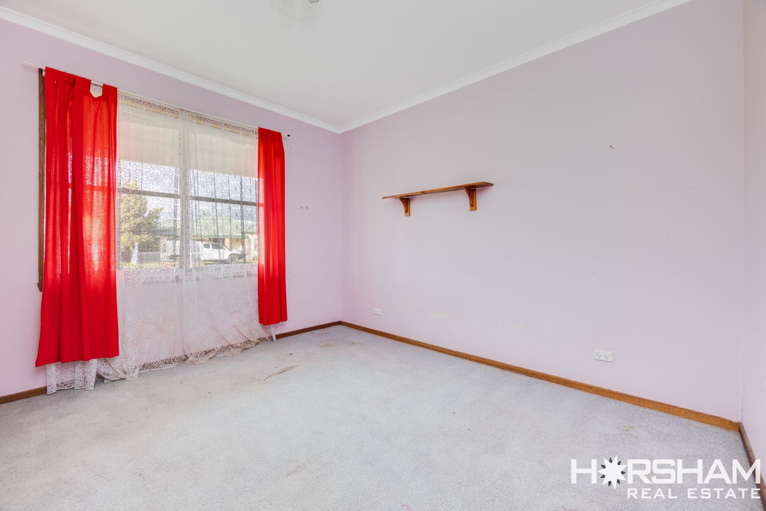 13 Albert Street, Horsham