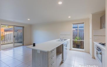 13 Stanhope Place, Pakenham